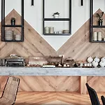 Naxian Utopia Luxury *