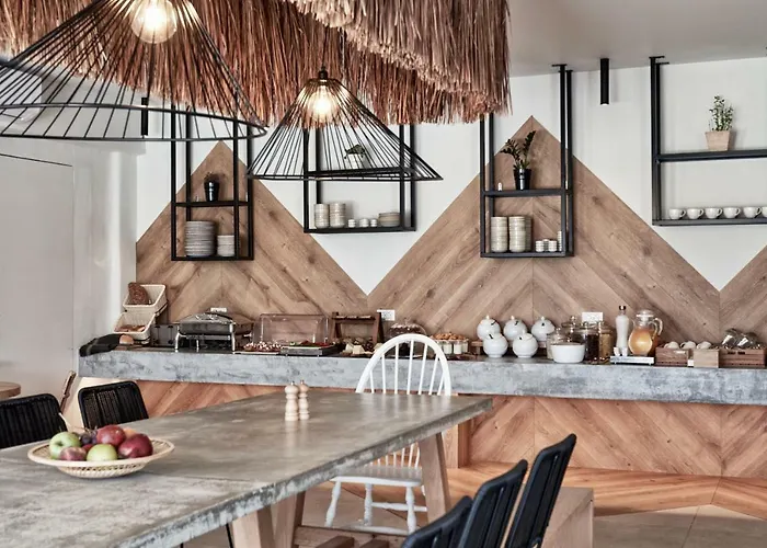 Naxian Utopia | Luxury & *