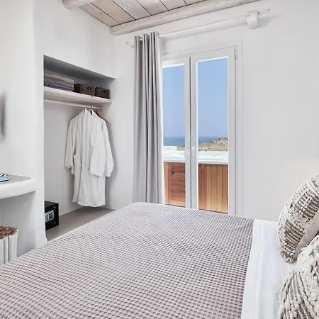 Naxian Utopia | Luxury & *