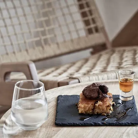 Naxian Utopia Luxury
