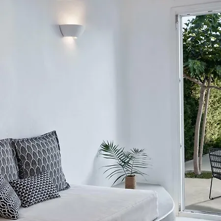 Naxian Utopia | Luxury & *